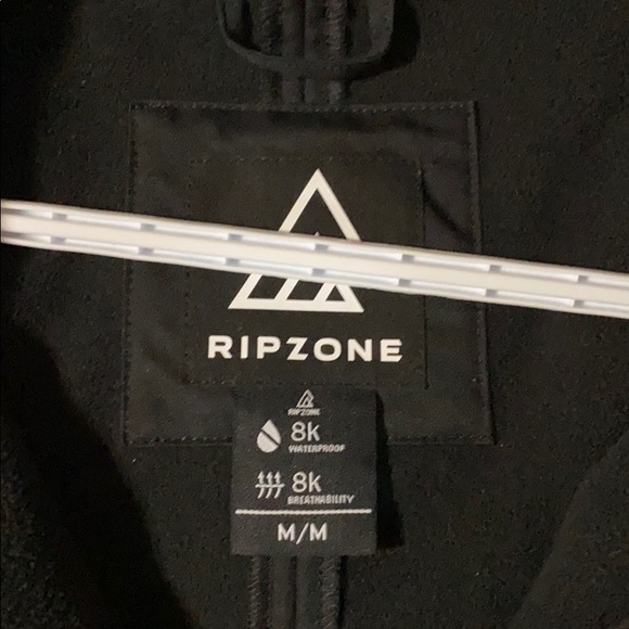 Jacket - Picture 3 of 4